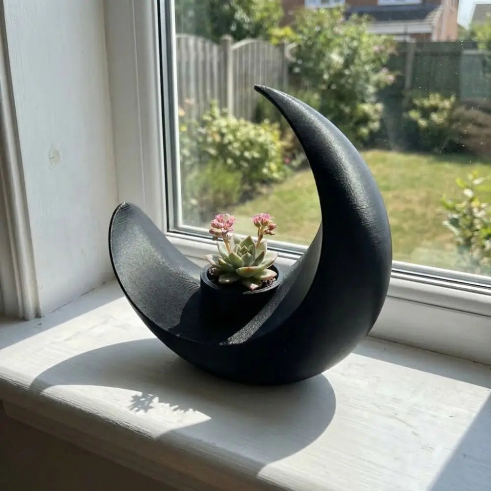 Creative Modern Moon-Shaped Flower Pots Minimalist Decorative Flower Holder Plastic Decorative Flower Vase Living Room
