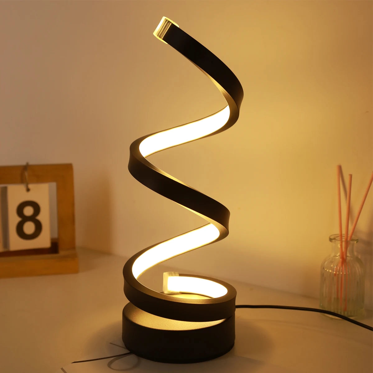 Spiral Table Lamp, Modern Creative Design, Suitable for Home Decoration, Suitable for Dining Room, Living Room, Bedroom